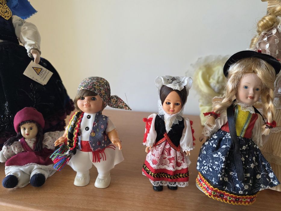 Bonecas de vários paises ( vários modelos e preços)