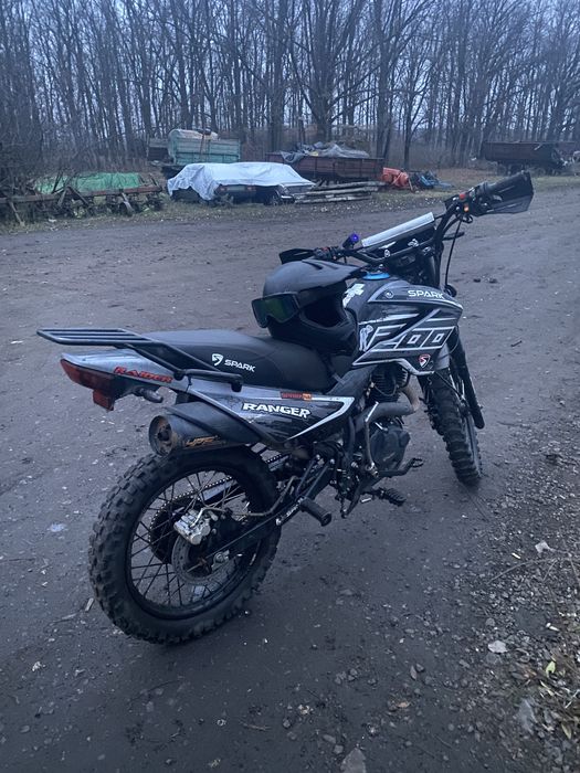 Мотоцикл SP200D-4