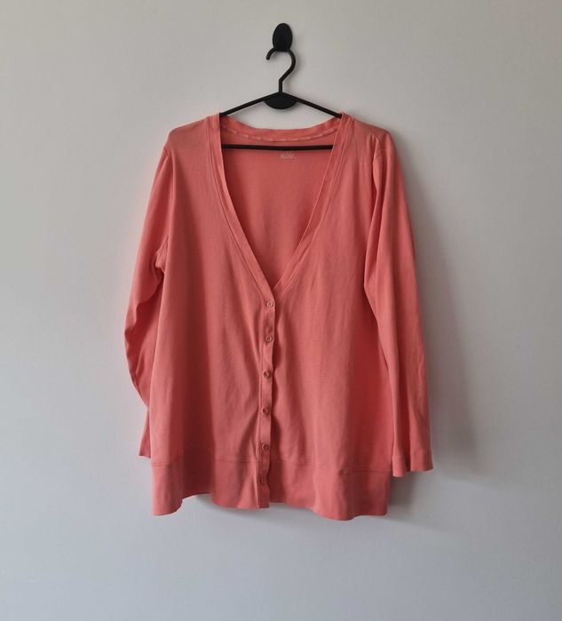 Damska różowa bluzka z długim rękawem oversize dekolt v longsleeve