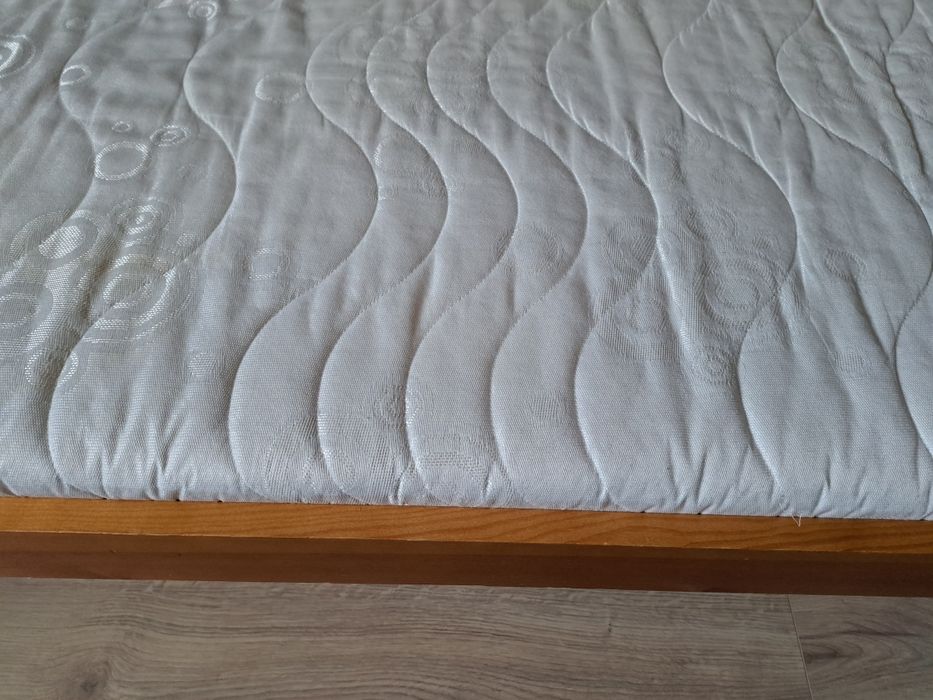 Łóżko dziecięce podwójne, drewniane