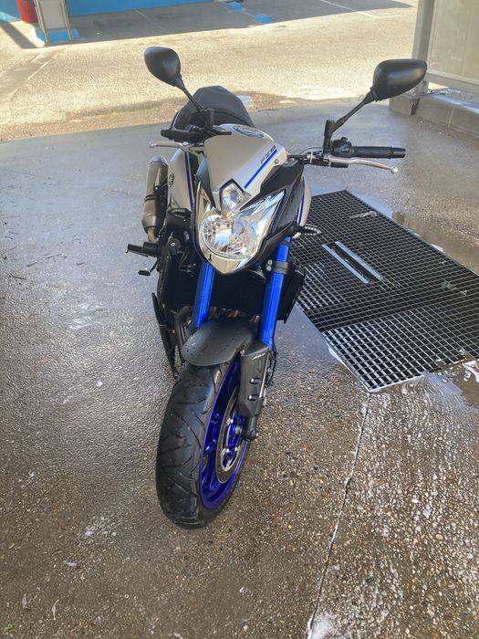 Yamaha Fz8 poucos Km’s