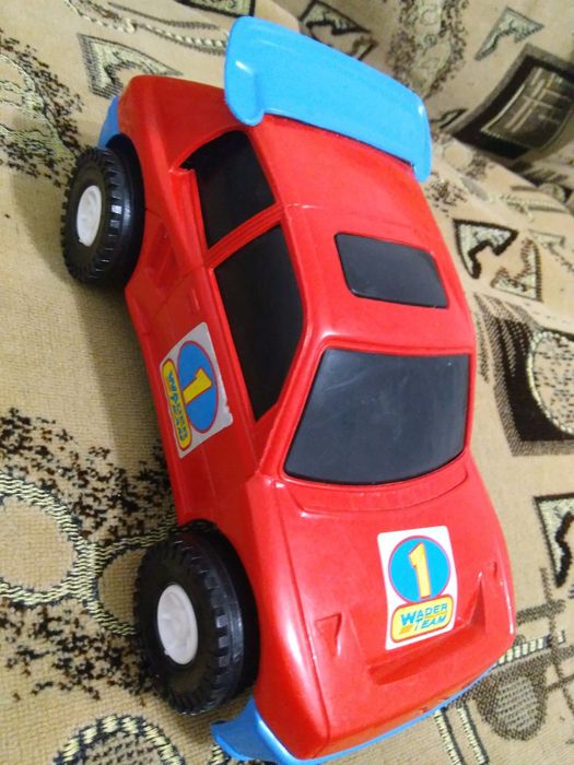 Іграшки для дітей.