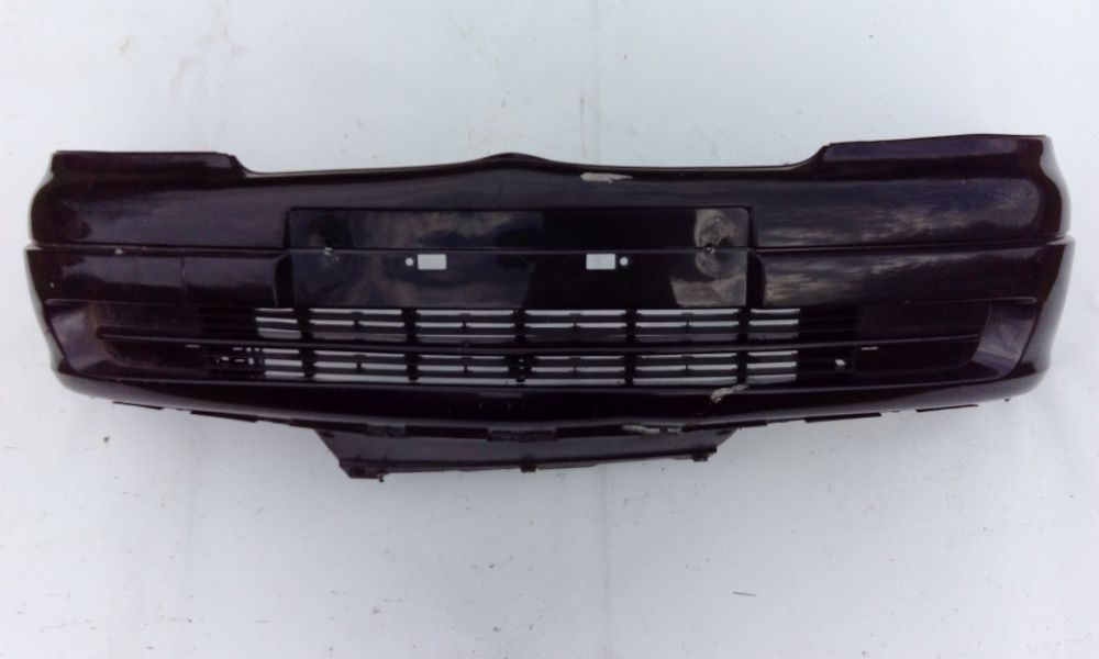 Górna kratka zderzaka przedniego Opel Astra 2