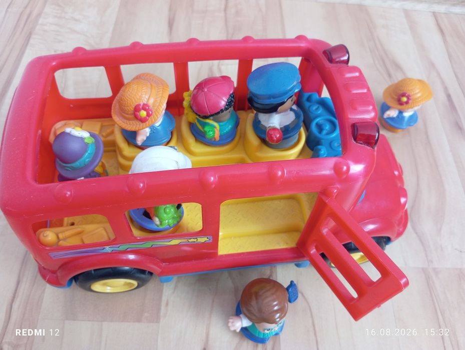 Autobus zabawkowy fisher Price
