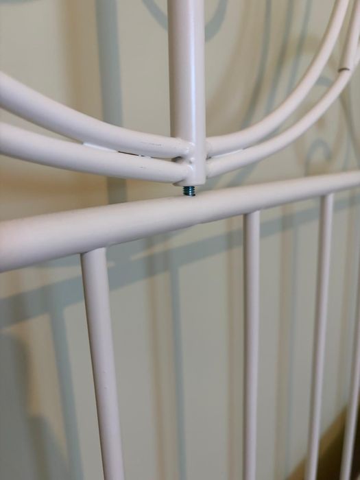 IKEA LEIRVIK ze stelażem LEIRSUND, 140x200cm