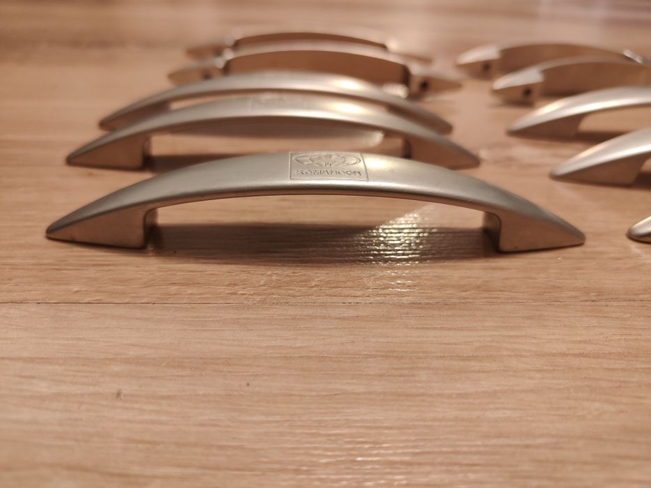 Uchwyt meblowy Komandor