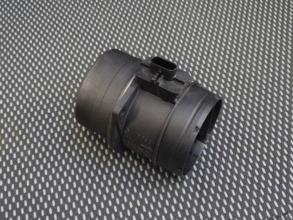 Дмрв Витратомір повітря Volkswagen AMAROK
BEETLE
CADDY
CRAFTER 2.0 TDI