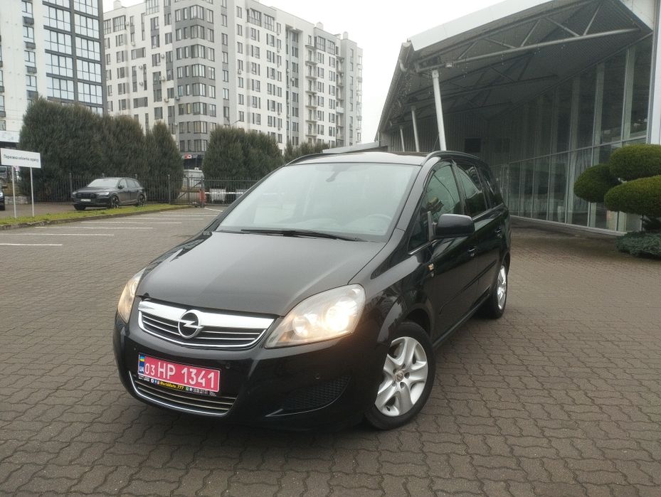 Продам автомобіль Opel zafira