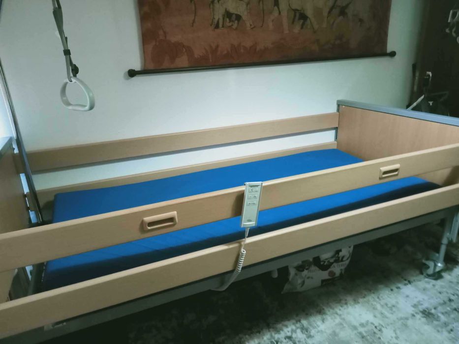 Cama Articulada com colchão Anti-escaras
