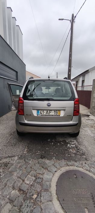 Fiat Idea estimado483750158858997764