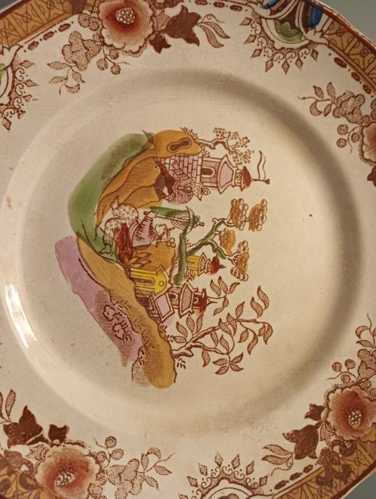 Porcelana Antiga e Rara	Prato raso 11	GILMAN & C.ta  SACAVÉM*