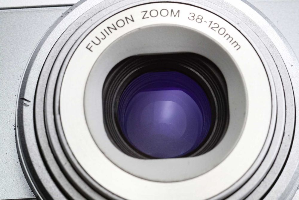 FUJIFILM Zoom Date 120V  Fujinon 38-120mm