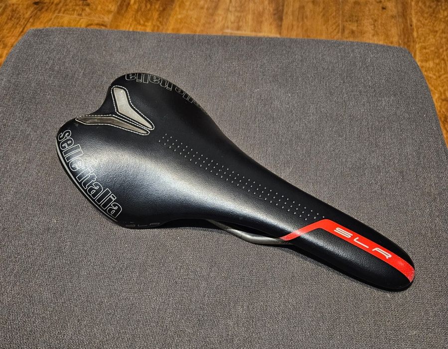 Siodełko rowerowe SELLE ITALIA SLR (id match S1) Carbon Fibre  138g !