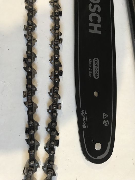 Ланцюгова електропила Bosch Universal Chain 35 з Аглії