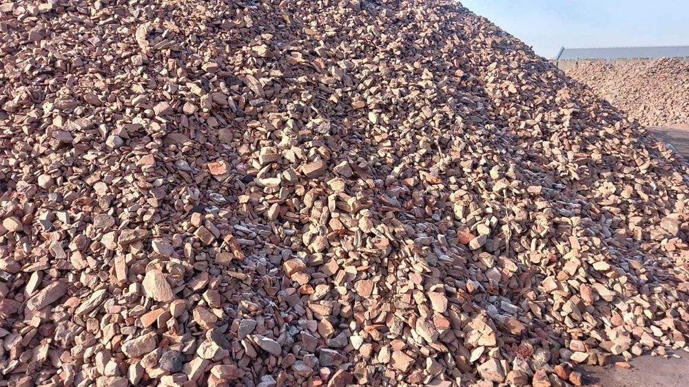 Kruszywo / kamień czerwony - różne frakcje