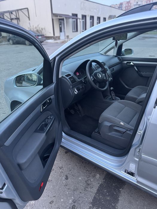 Volkswagen Touran 1,9tdi 2007р механіка 6ст дизель в ідеальному стані
