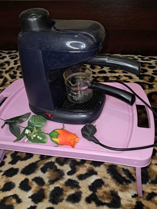 Кофеварка кофемашина Б/У Delonghi EC5