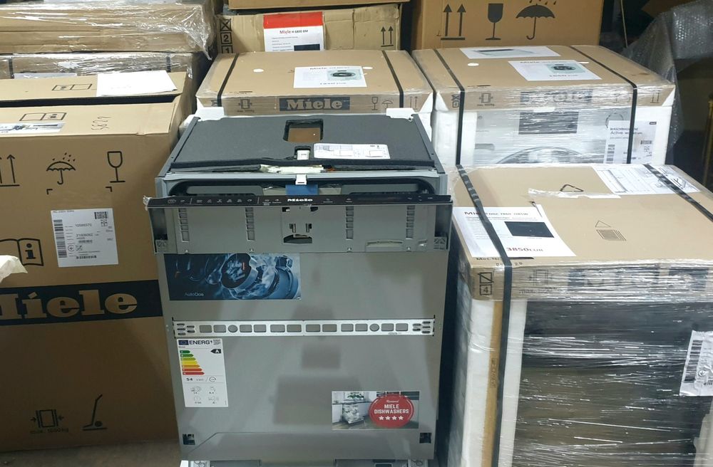 Miele G 7460 SCVI   встраиваемая в мебель посудомойка / 1600€