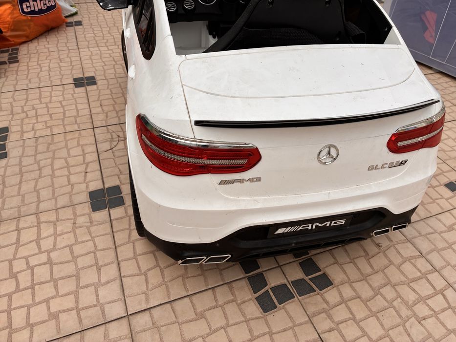 Carro eletrico crianca