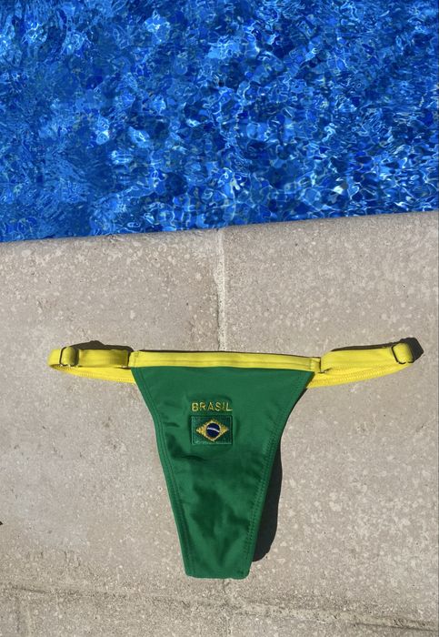 Biquini  Brasil bordado