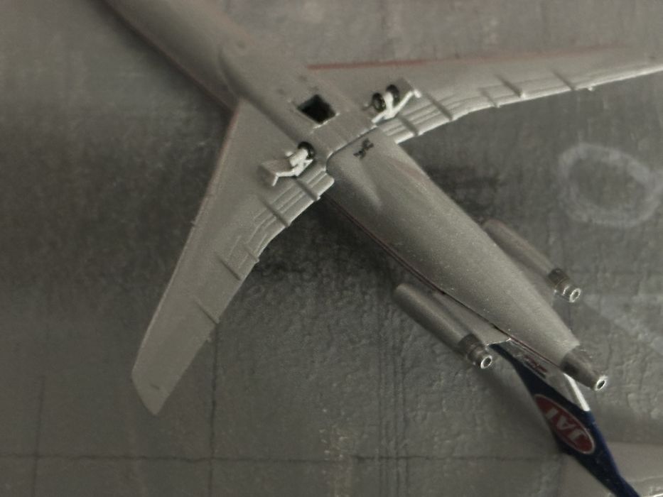 Продаю 4 масштабных моделей