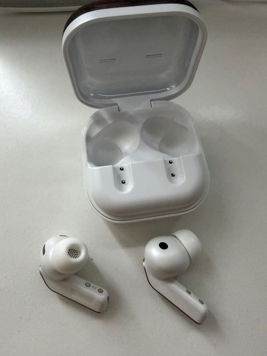 Навушники samsung galaxy buds4 pro