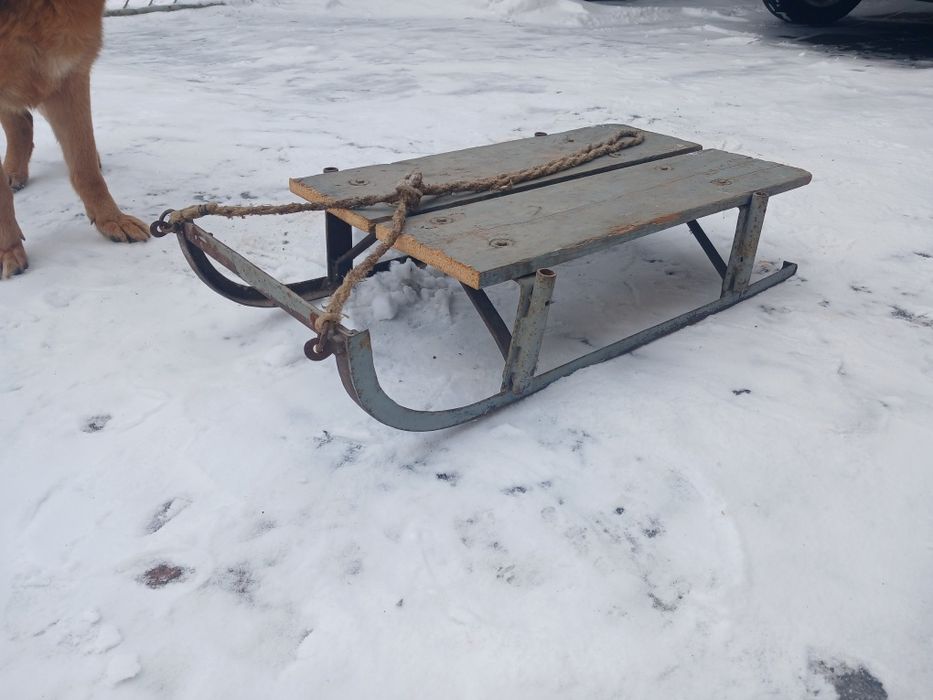 Сані саморобні зроблені з металу