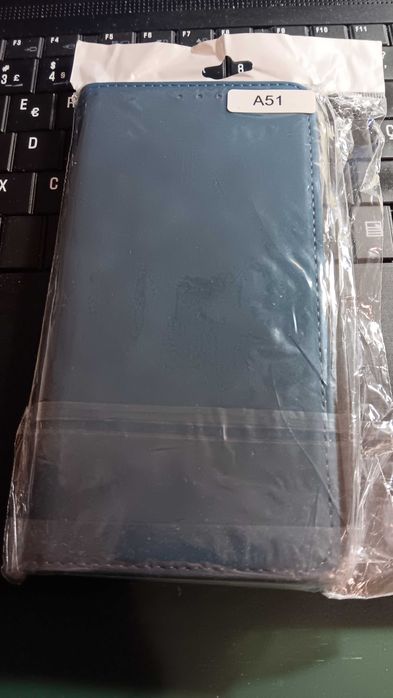 Capa flip para telemóvel