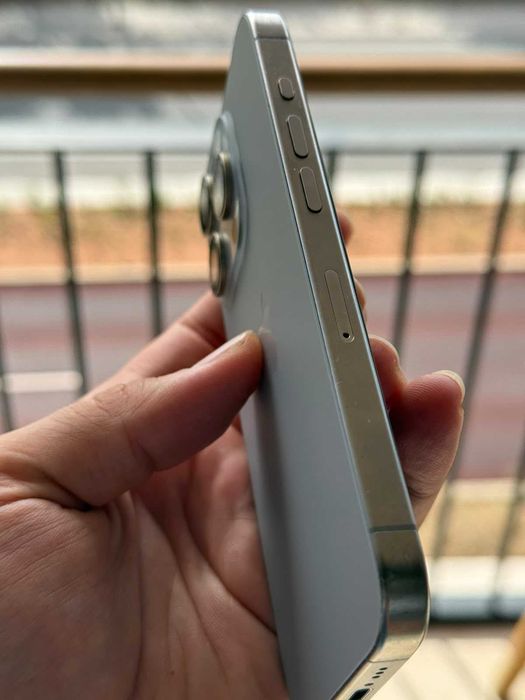 iPhone 15 Pro 128Gb como Novo (Garantia de 6 meses)
