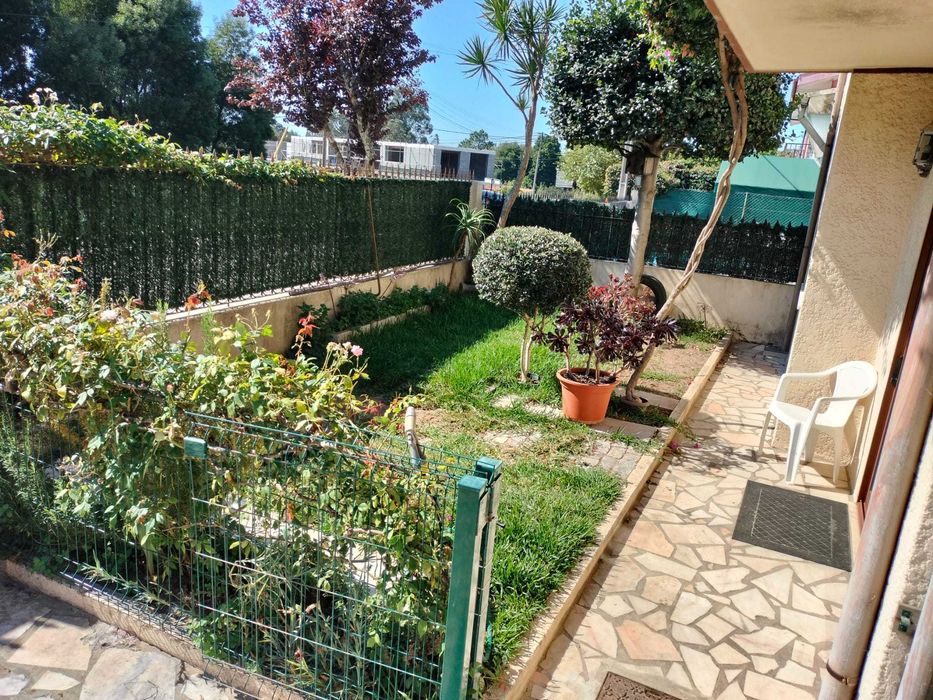 Moradia T4 para venda em Canelas - Vila Nova de Gaia