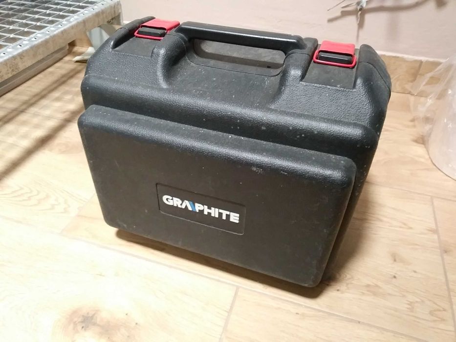 Pilarka GRAPHITE 58G488 Walizka
