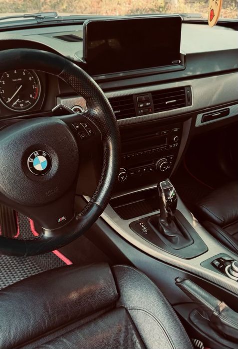 BMW E92 330i 2012