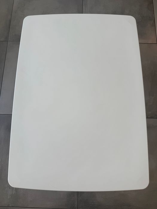 Stolik Ikea dla dzieci Mammut