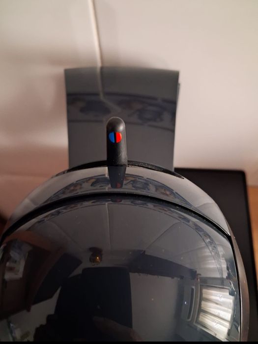 Maquina de café Krups Dolce Gusto Infinissima e base suporte para cápsulas