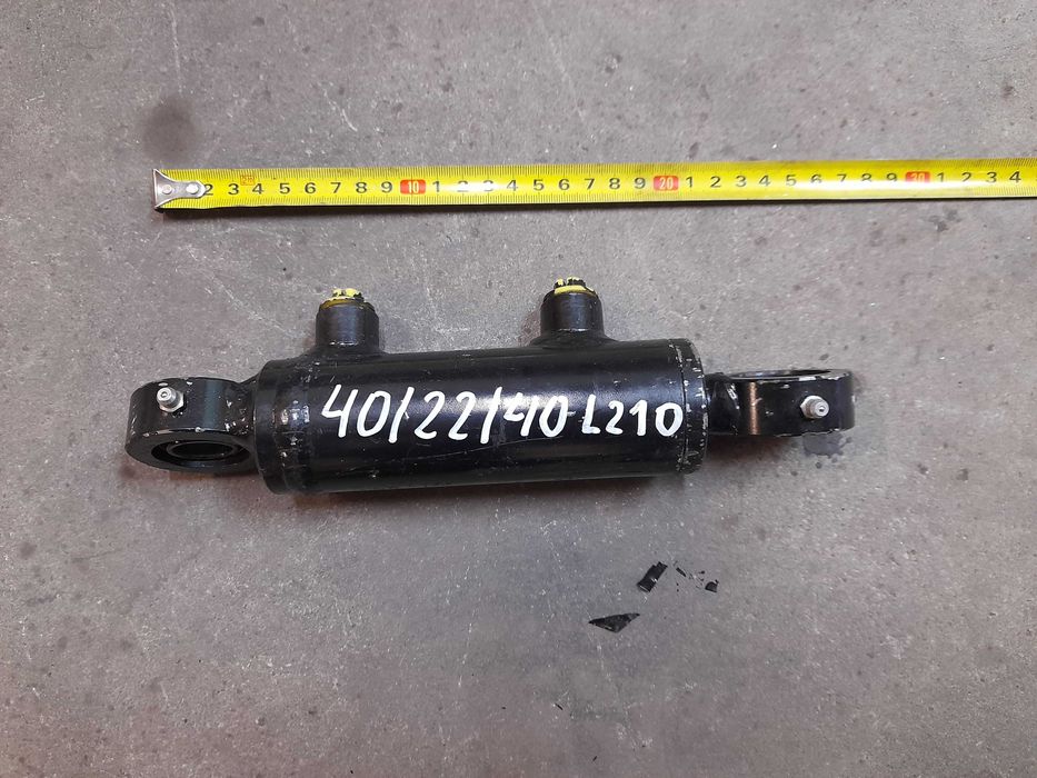 Siłownik hydraulczny  krótki skok 40