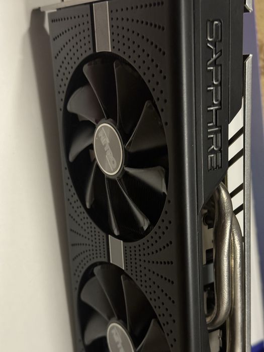 Видеокарта RX580 saphhire nitro plus