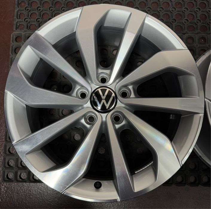 Диски Volkswagen R17 Golf Jetta Passat T-roc Tiguan VW Johannesburg VW