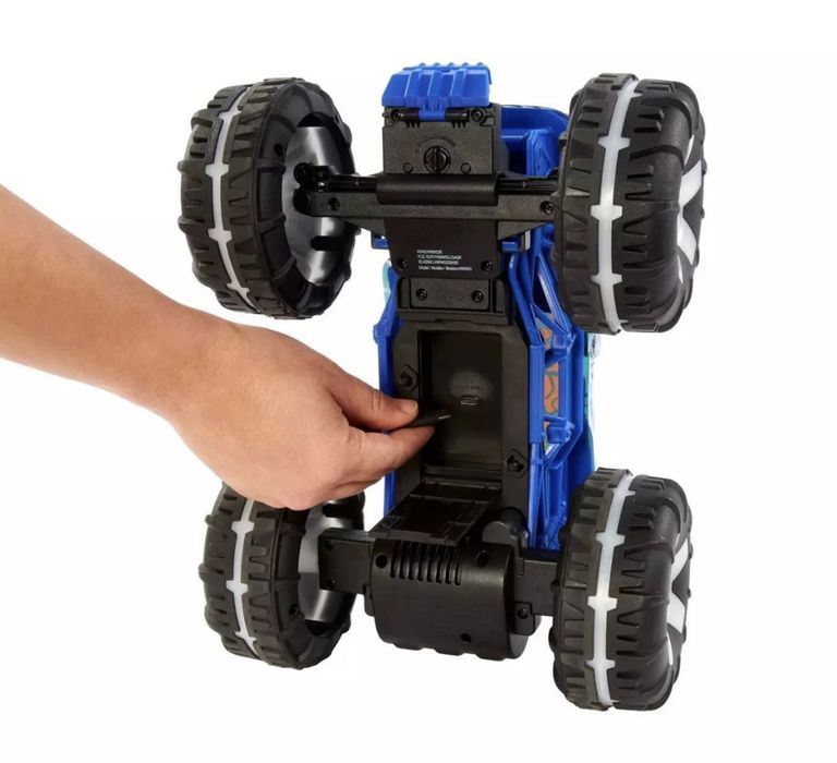 Монстер трак Hot Wheels Trucks RC Mega Wrex Alive 1:15