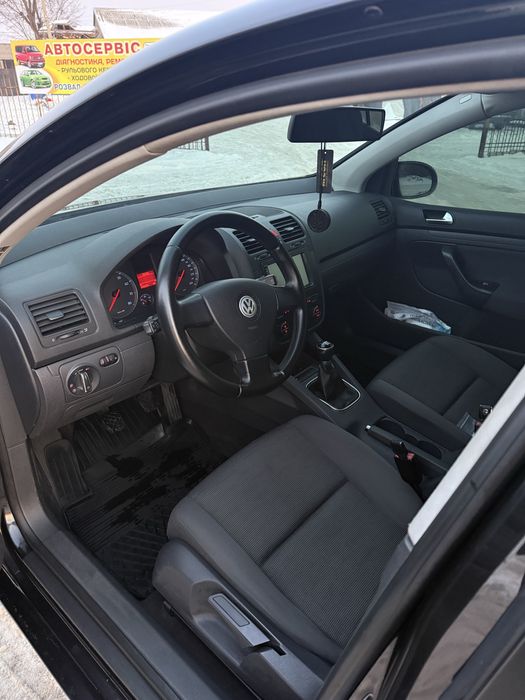 Продам Volkswagen Golf 5