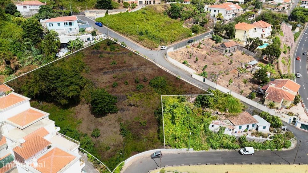 Plot with Sea View and Premium Location – Santa Maria Maior, Funch