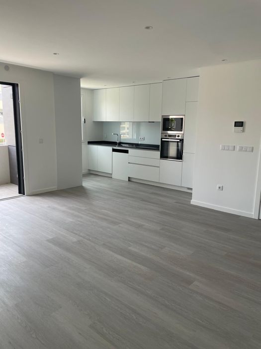 Arrendo apartamento T3 Novo-sem uso, Lourosa