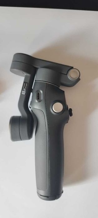 Estabilizador dji Osmo Mobile 7P para iPhone e Android