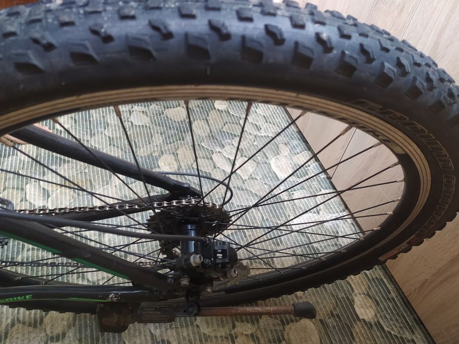 Specialized Hardrock 26 size 17 + niner Crossbike on Shimano Deore Hyd