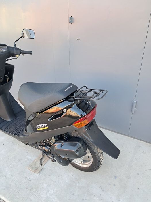 Продам Honda dio AF-27