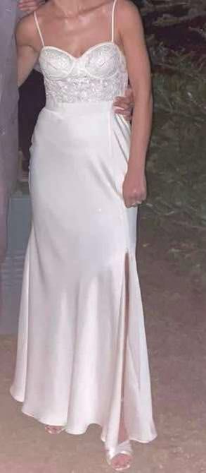 Sukienka ślubna Asos