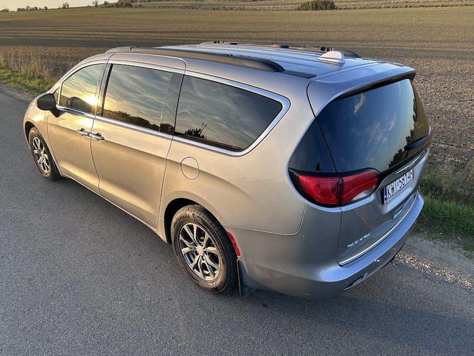 Chrysler Pacifica