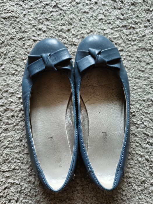 Pantofelki skórzane Gino Rossi