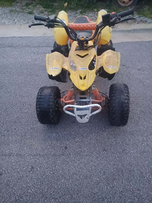 Moto 4 110 cm A GASOLINA