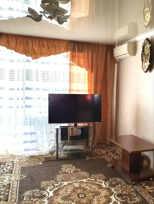 Здам трикімнатну квартиру 9 мікрорайон