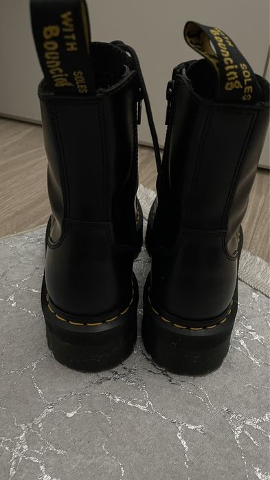 Glany czarne Dr Martens Jadon model